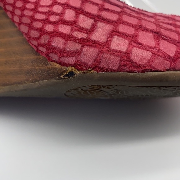 Max studio - Mecca Hot Pink Faux Suede Animal Print Design Wedge Size 8 - Picture 6 of 16